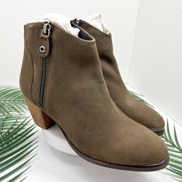 Diba Women's Taupe Brown Sequoia Suede Leather Block Heel Booties Size 8.5 - Picture 1 of 13